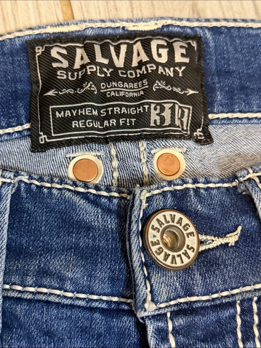 Men's Straight Fit Distressed Jeans in Blue - Casual Everyday Style